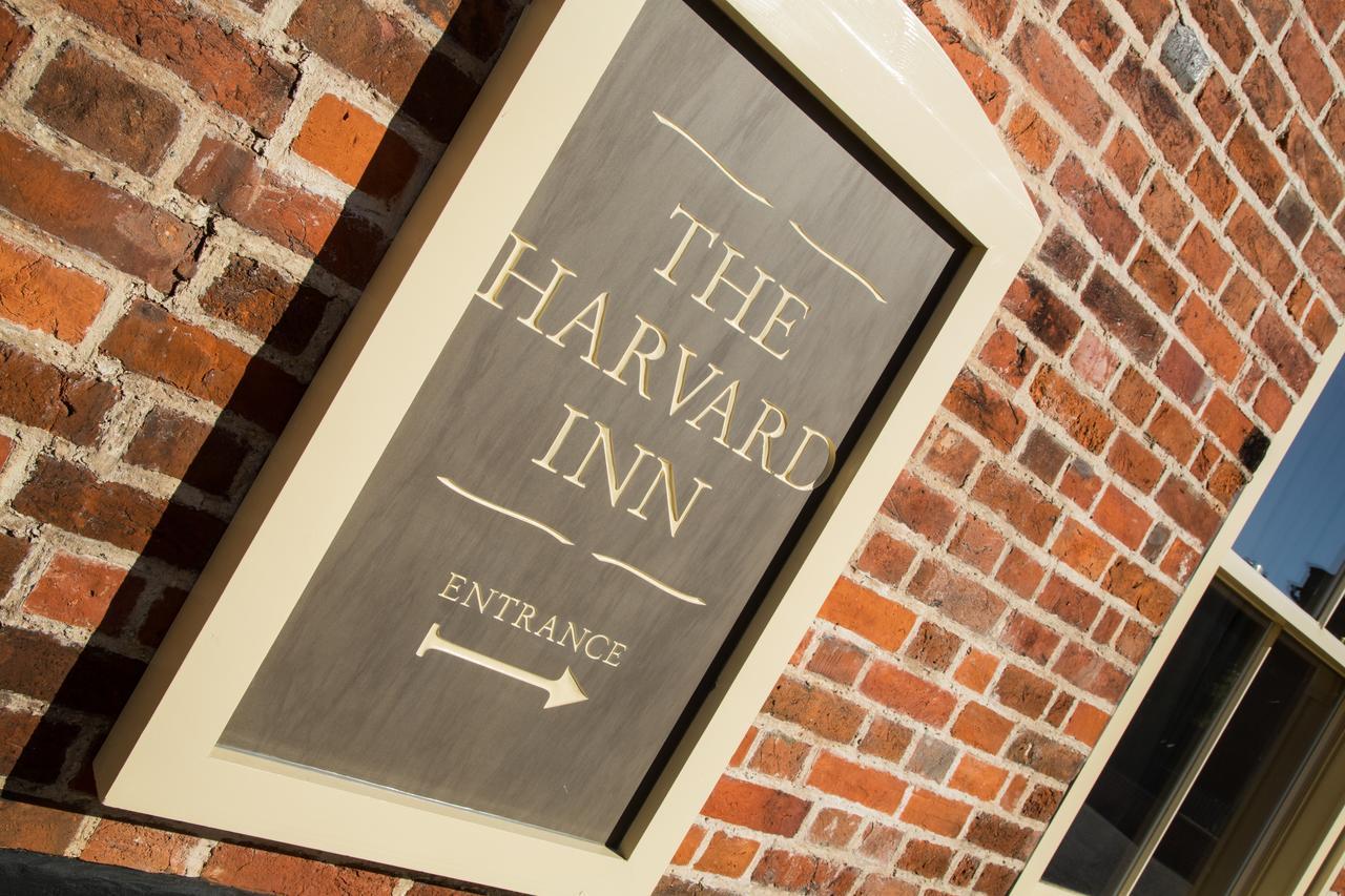 The Harvard Inn Stock Exterior photo